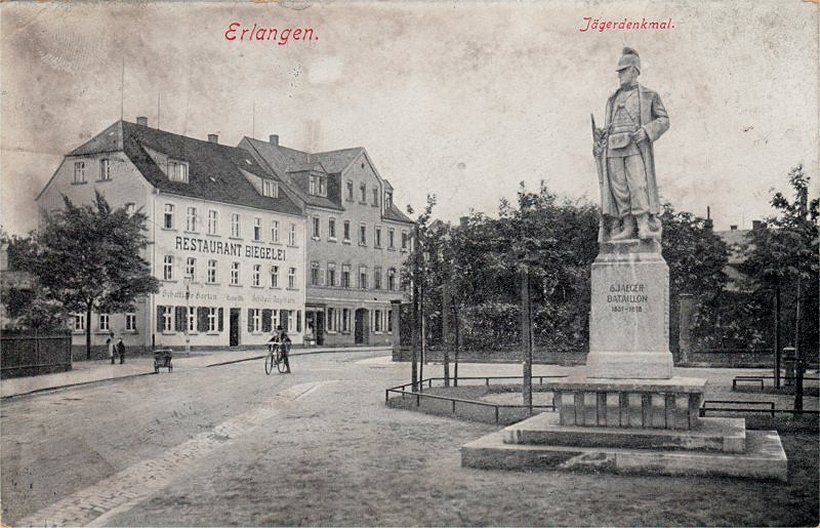 Erlangen Biegelei mit Jägerdenkmal