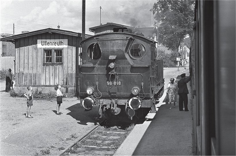 Erlangen Sekundärbahn am Bahnhof Uttenreuth 1958